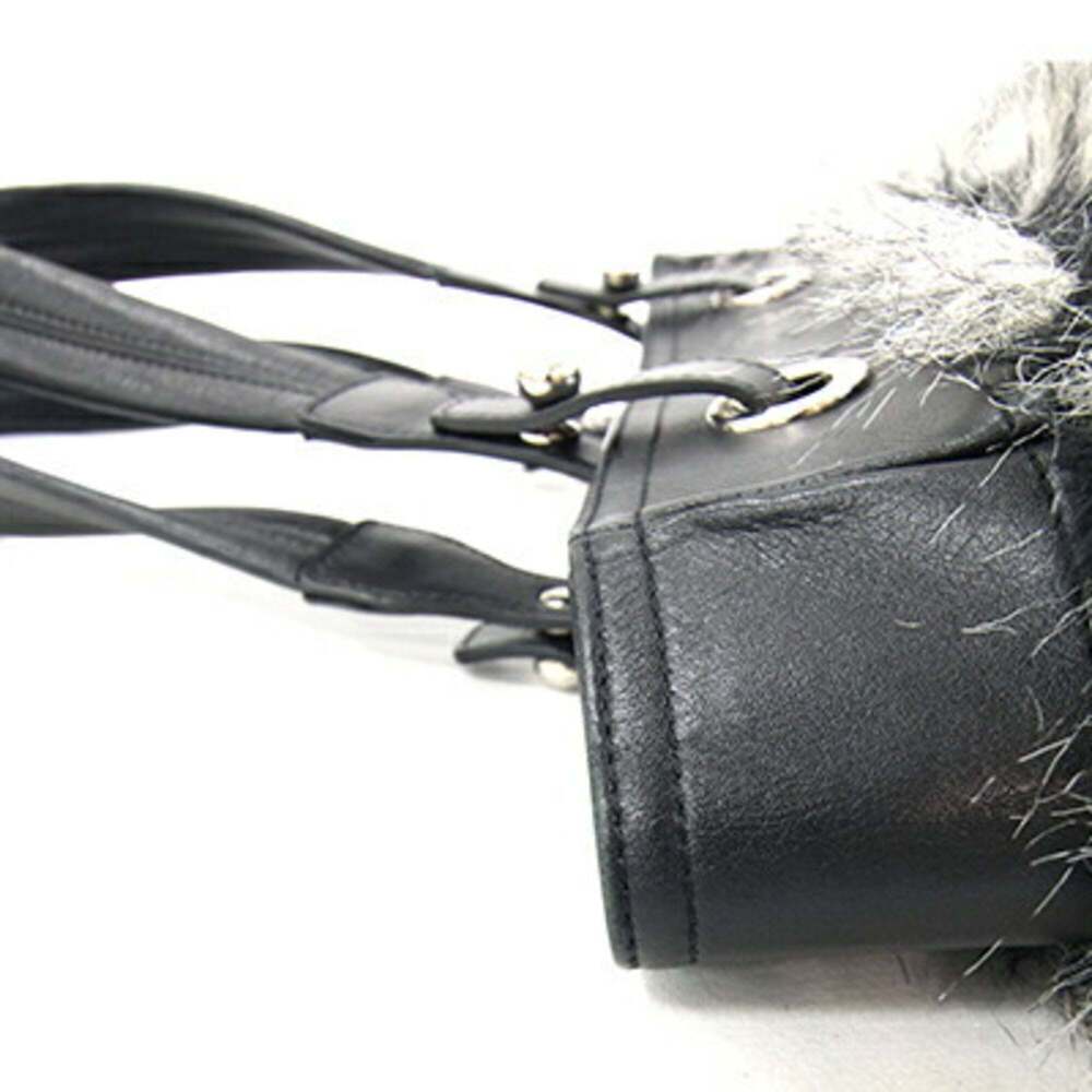 CHANEL Black Leather Logo Shoulder Bag - Picture 6 of 10